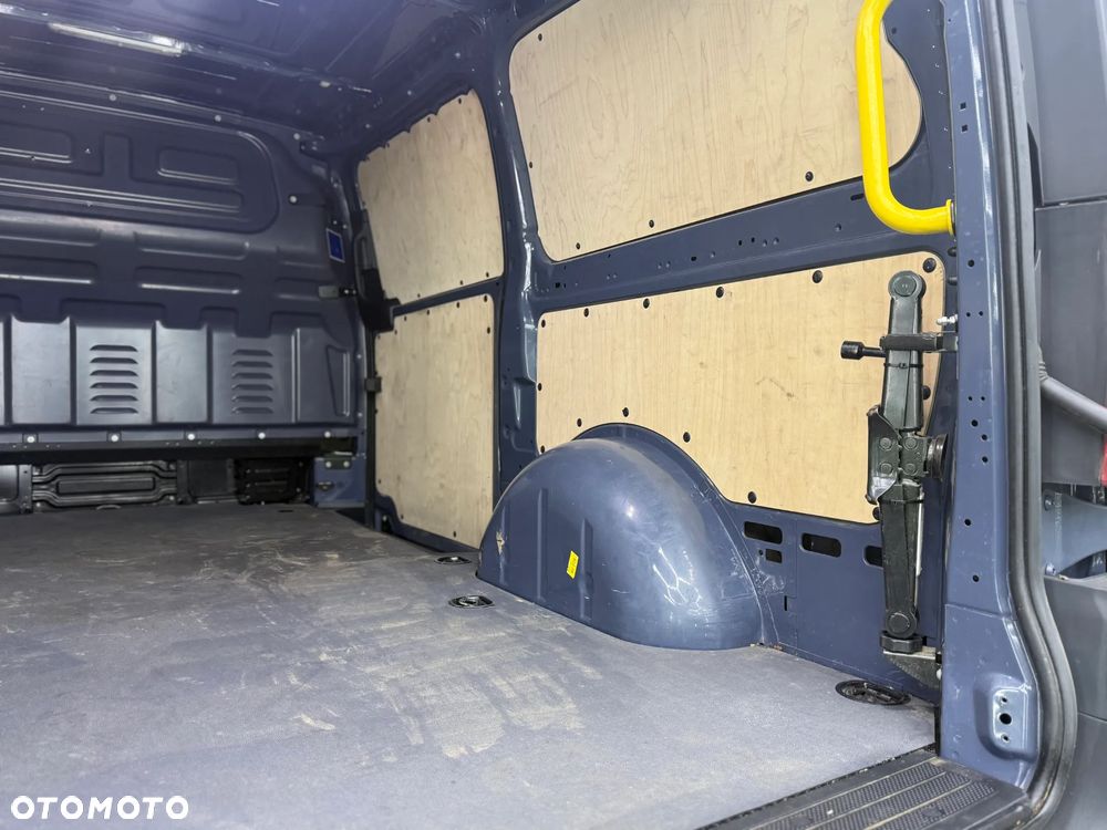 Mercedes-Benz VITO - 38