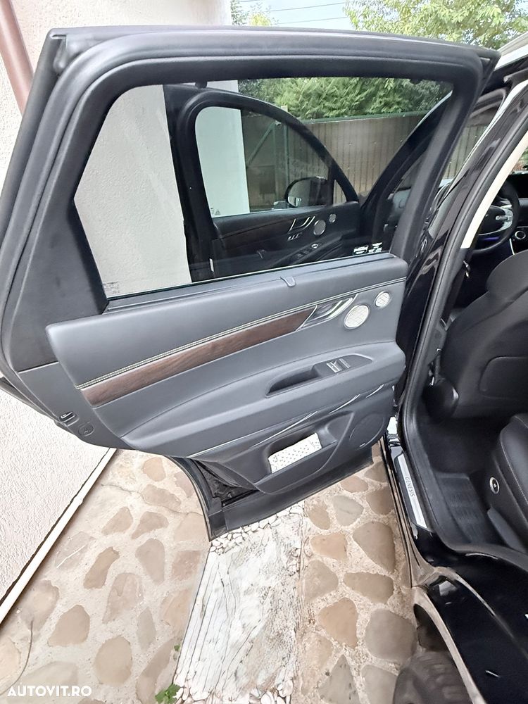Hyundai Genesis - 19