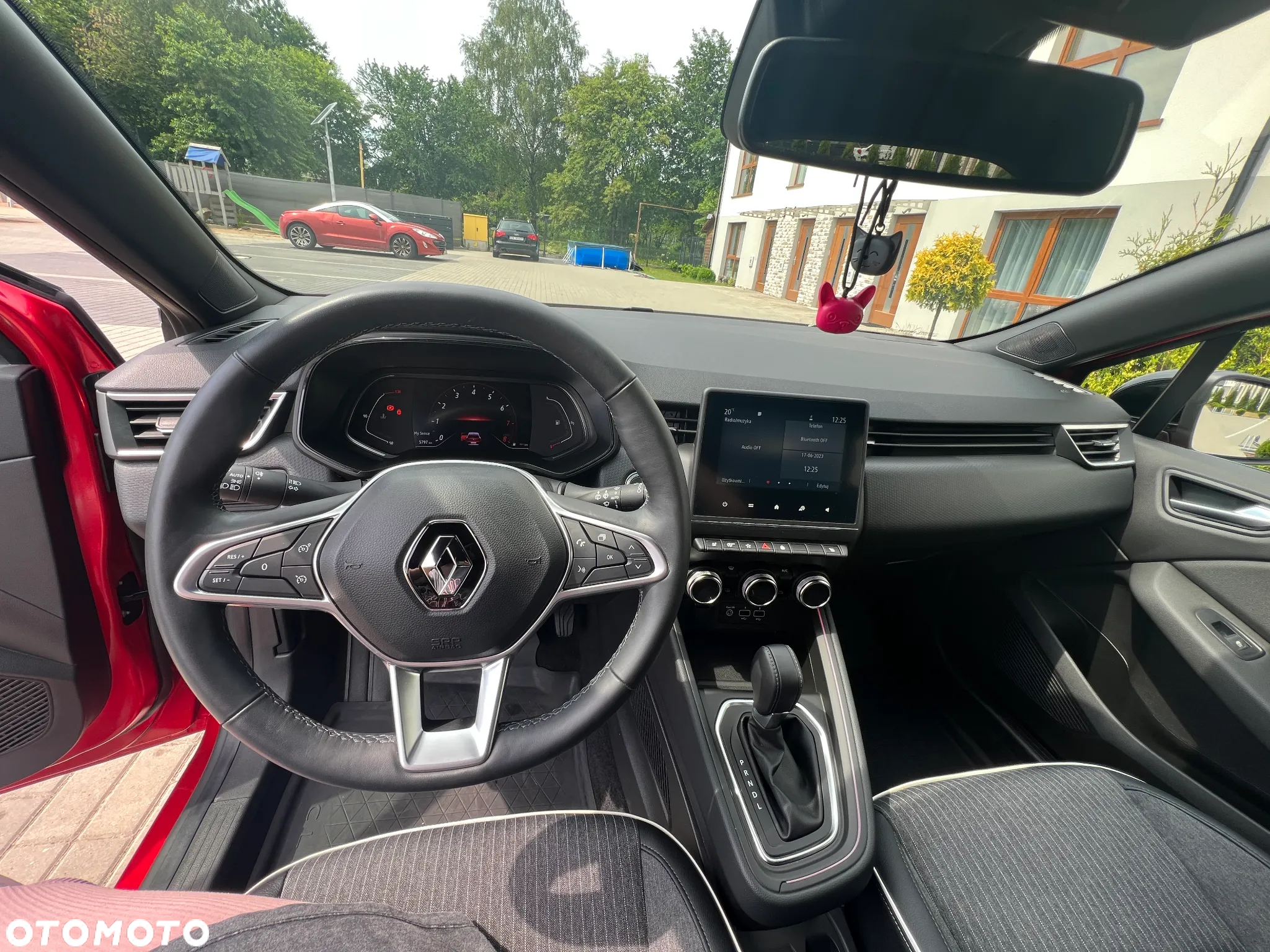 Renault Clio 1.0 TCe Intens Xtronic - 8