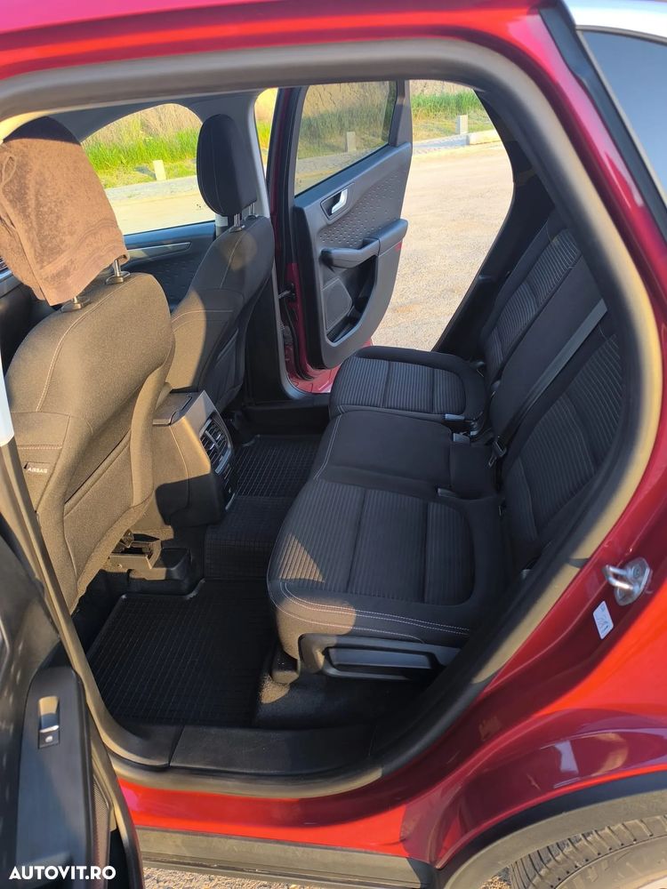 Ford Kuga 1.5 EcoBlue A8 FWD Titanium - 13