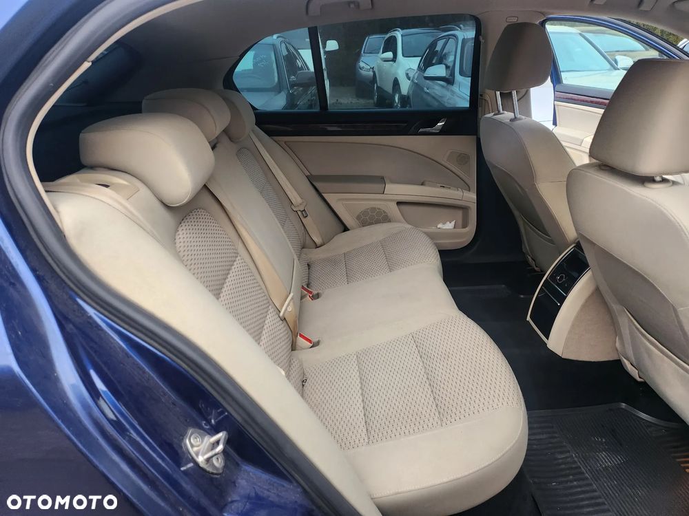 Skoda Superb 1.8 TSI Comfort DSG - 6