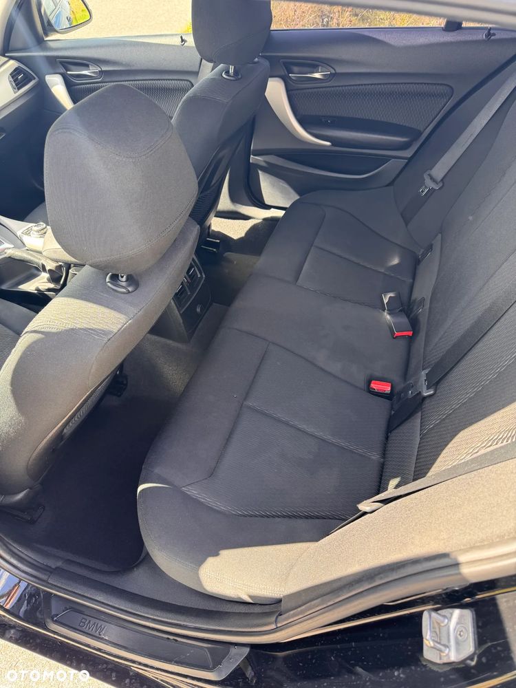 BMW Seria 1 116d - 13