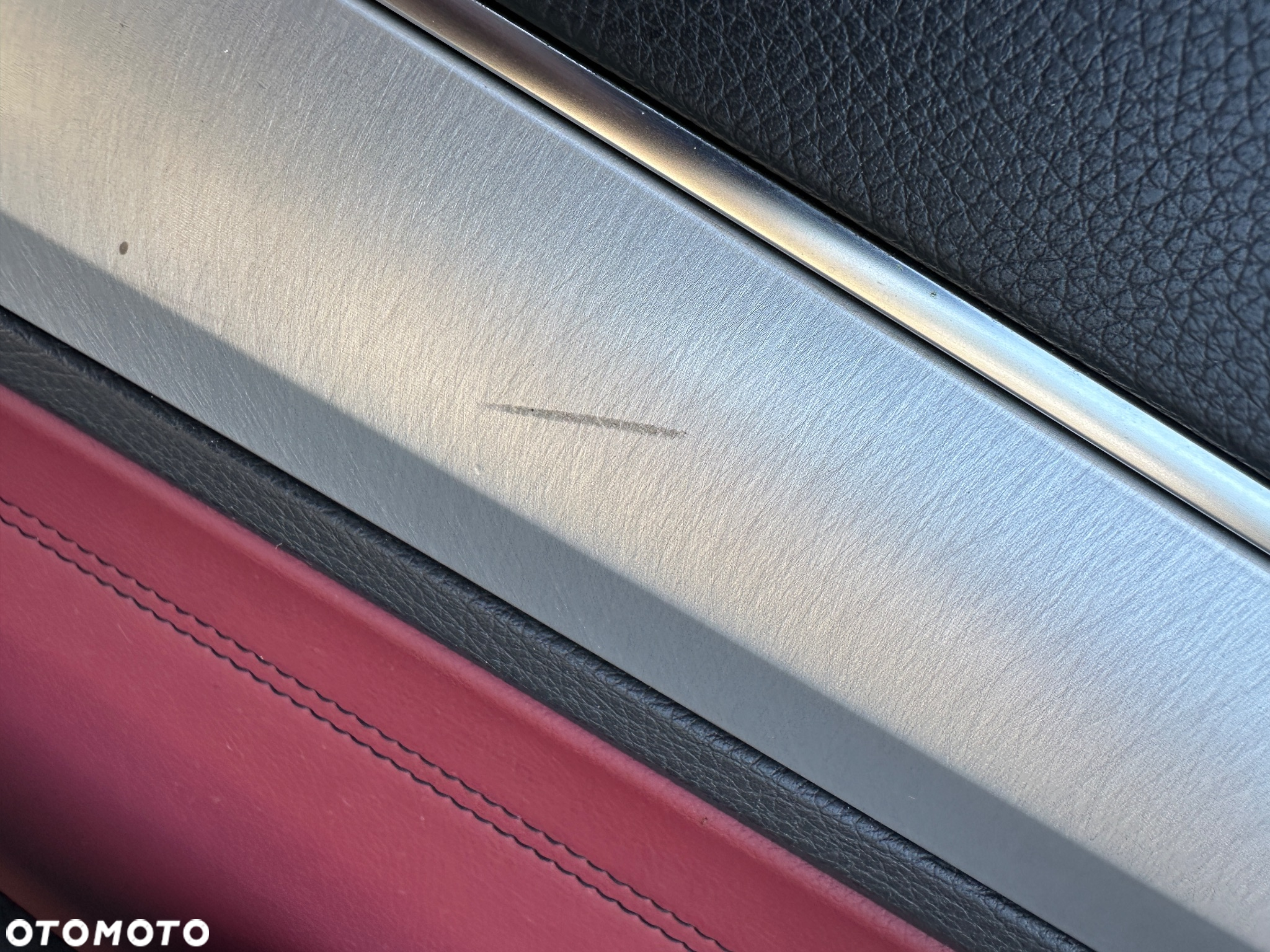 MERCEDES E 207 boczek tapicerka drzwi dekor listwa CABRIO coupé - 12