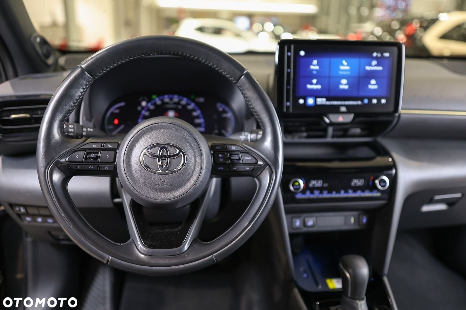 Toyota Yaris Cross - 24