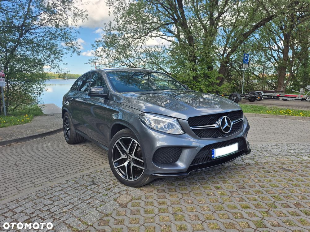 Mercedes-Benz GLE - 17