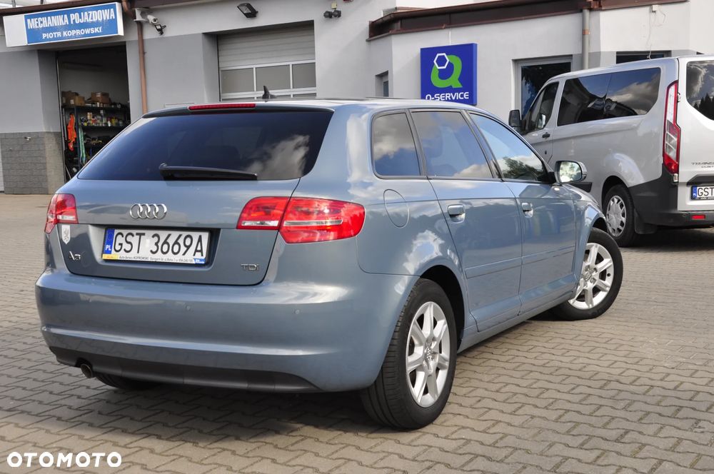 Audi A3 ver-2-0-tdi-dpf-attraction - 8