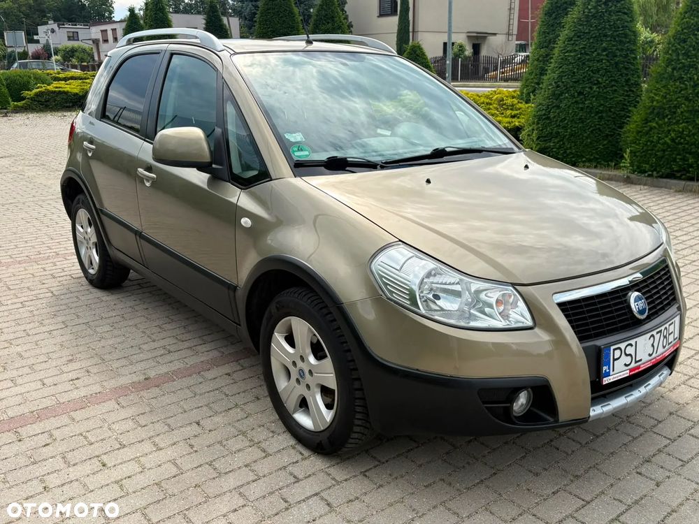 Fiat Sedici 1.6 16V 4x4 Emotion - 1