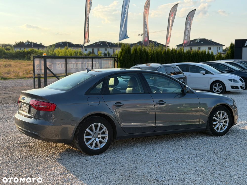 Audi A4 Limousine 2.0 TDI ultra - 10