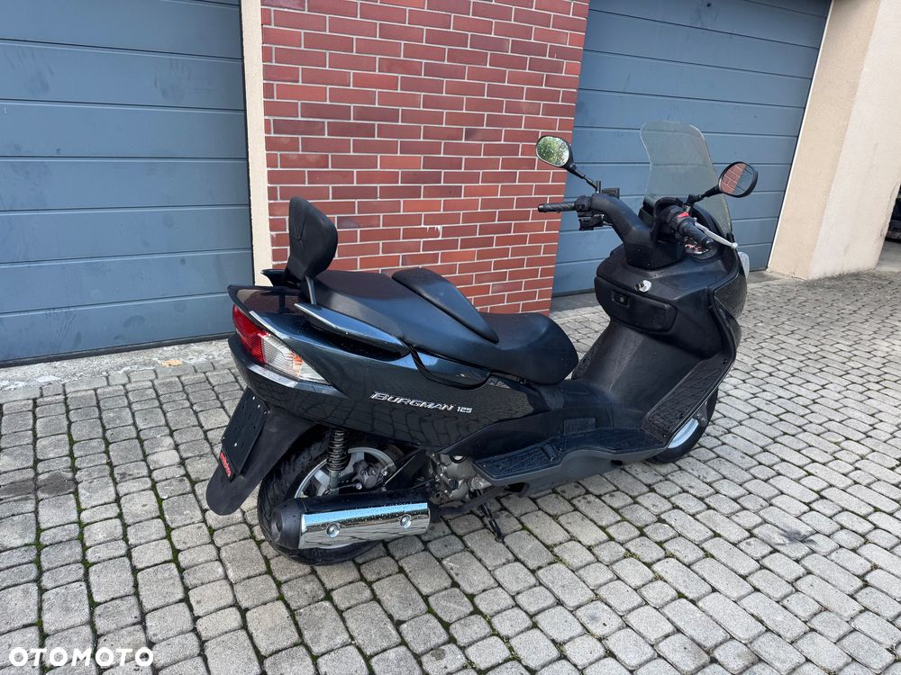 Suzuki Burgman - 18