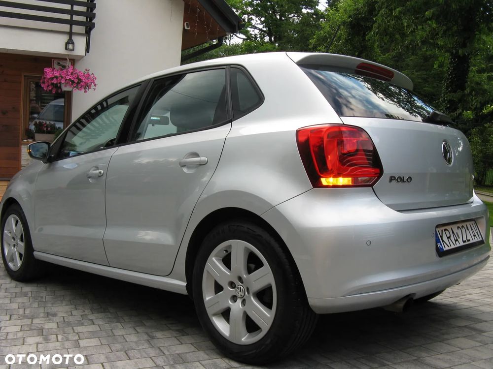 Volkswagen Polo 1.4 16V Highline Optimum - 27