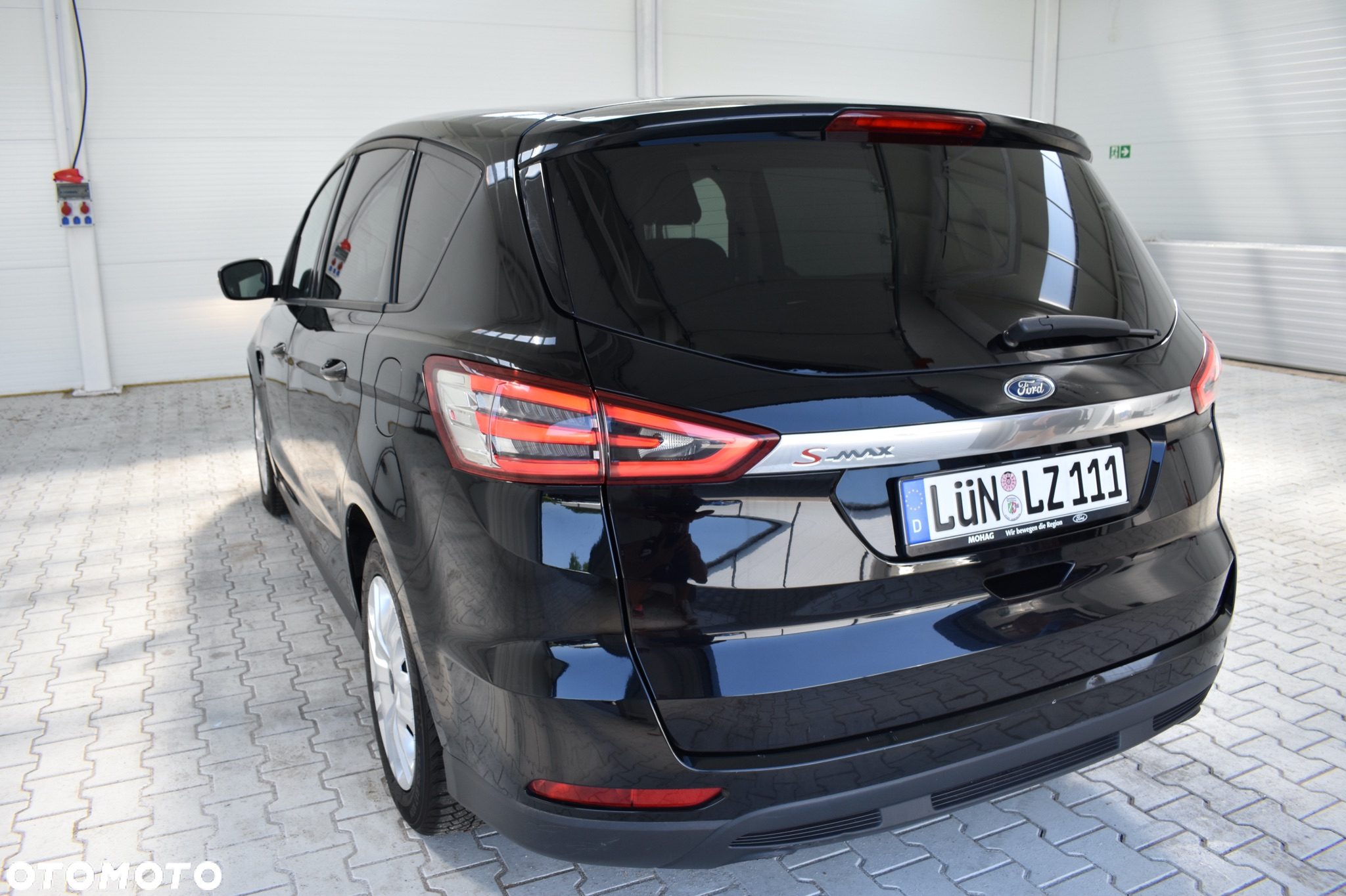 Ford S-Max 2.0 TDCi Trend - 17