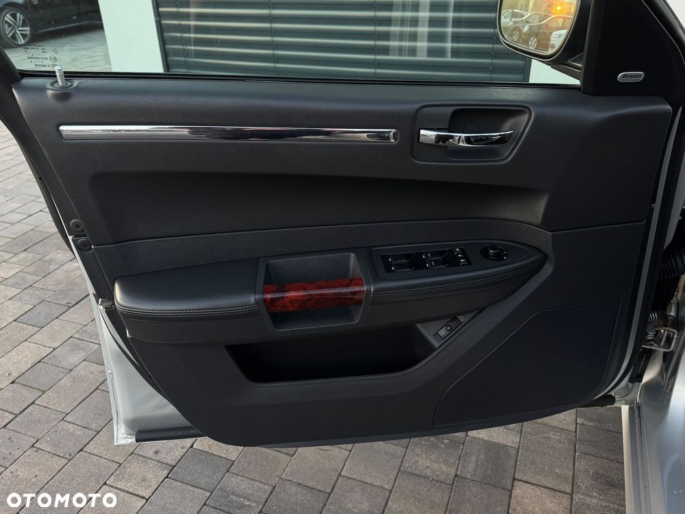 Chrysler 300C 3.0 CRD DPF Automatik - 17