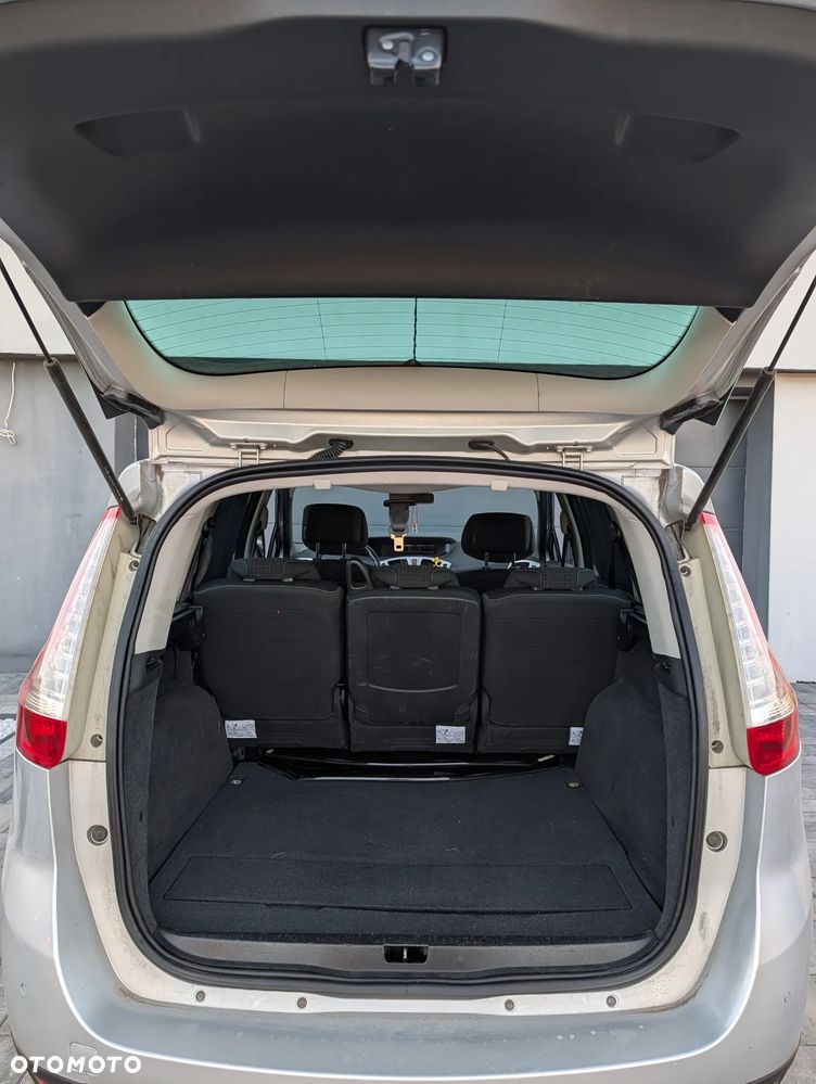 Renault Grand Scenic 1.6 16V Authentique - 21