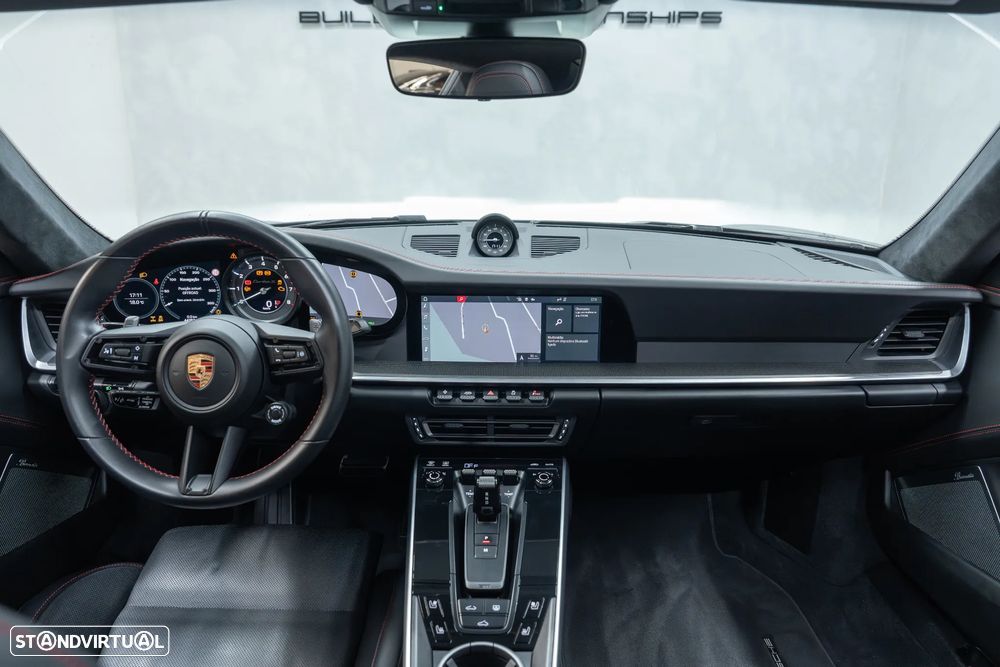 Porsche 911 (992) Turbo S - 20