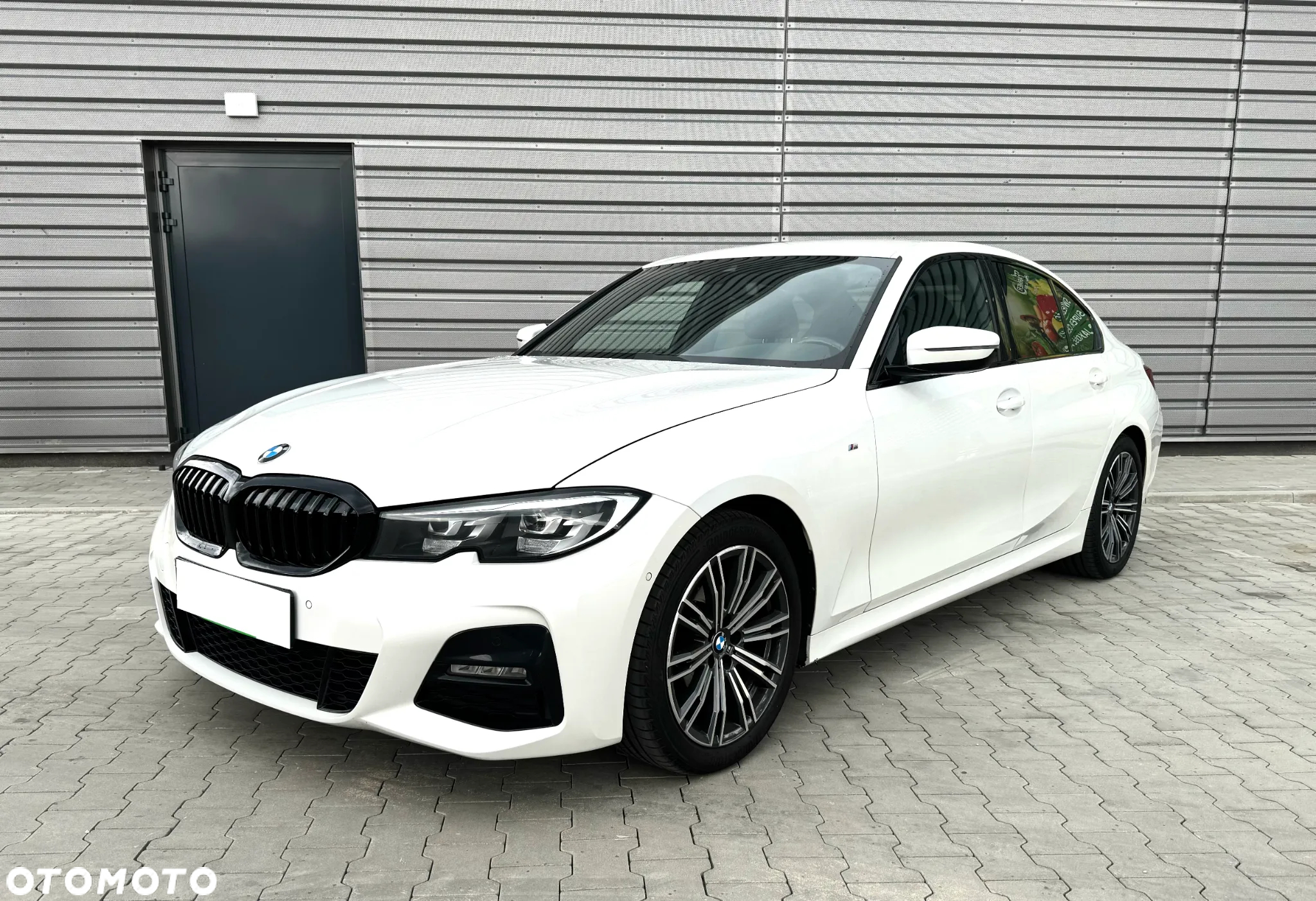 BMW Seria 3 320d xDrive M Sport sport - 2