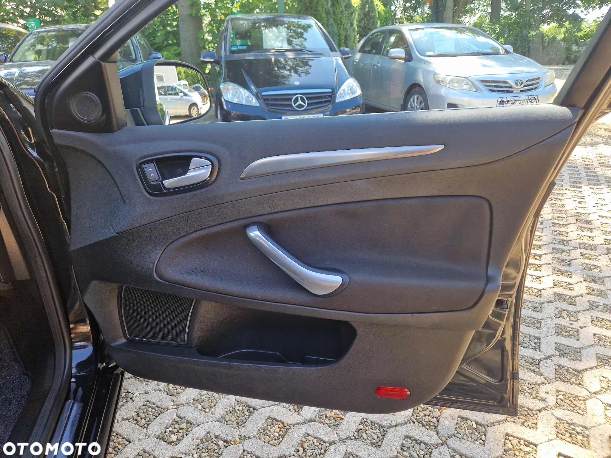 Ford Mondeo 2.0 FF Titanium - 28