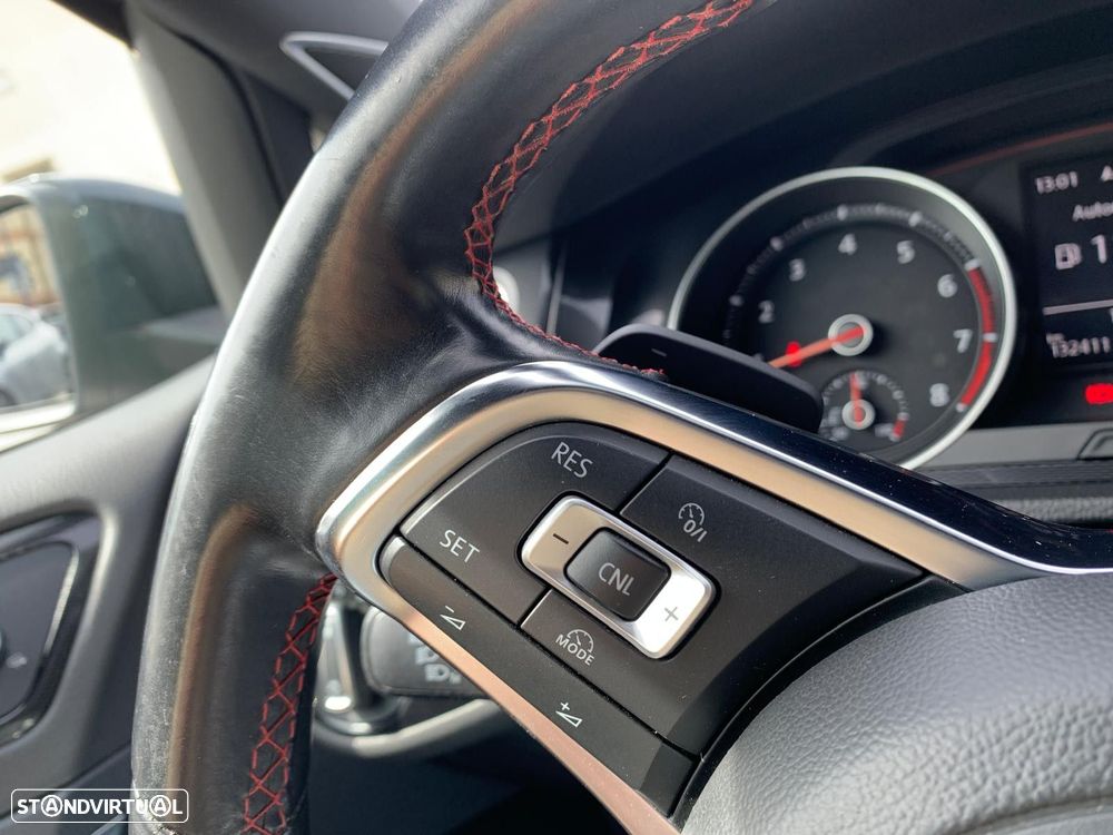 VW Golf 2.0 TSi GTi DSG Performance - 17