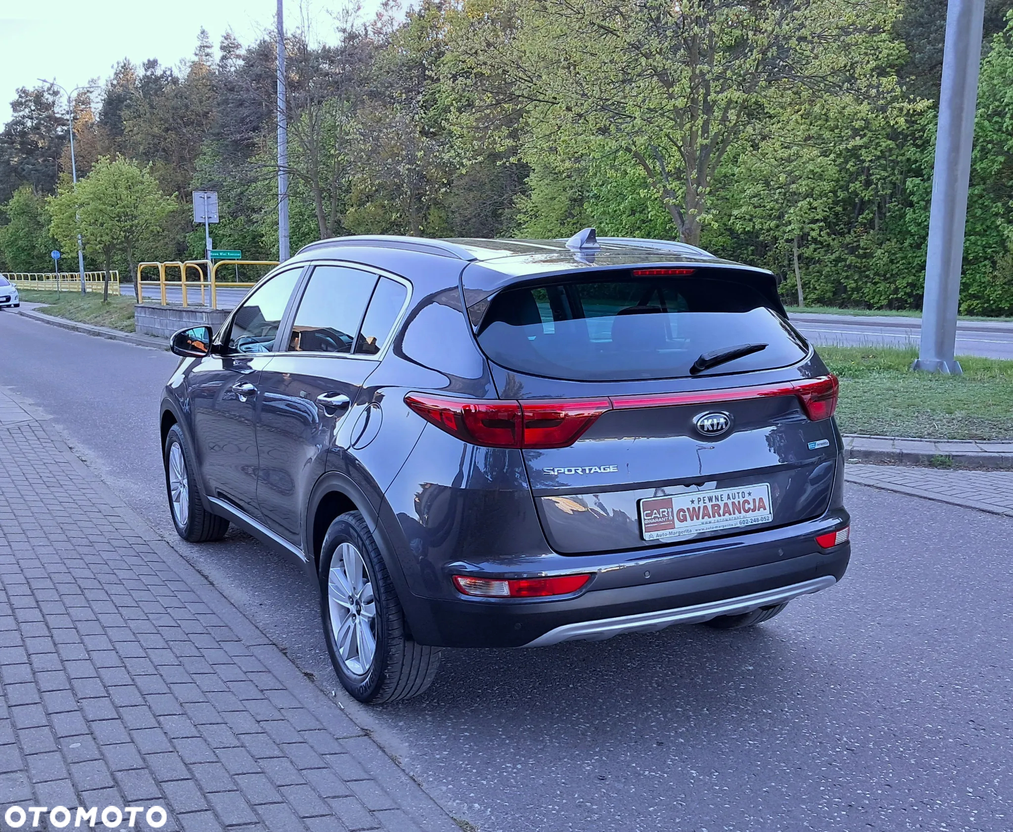 Kia Sportage 1.7 CRDI 2WD Dream-Team Edition - 5