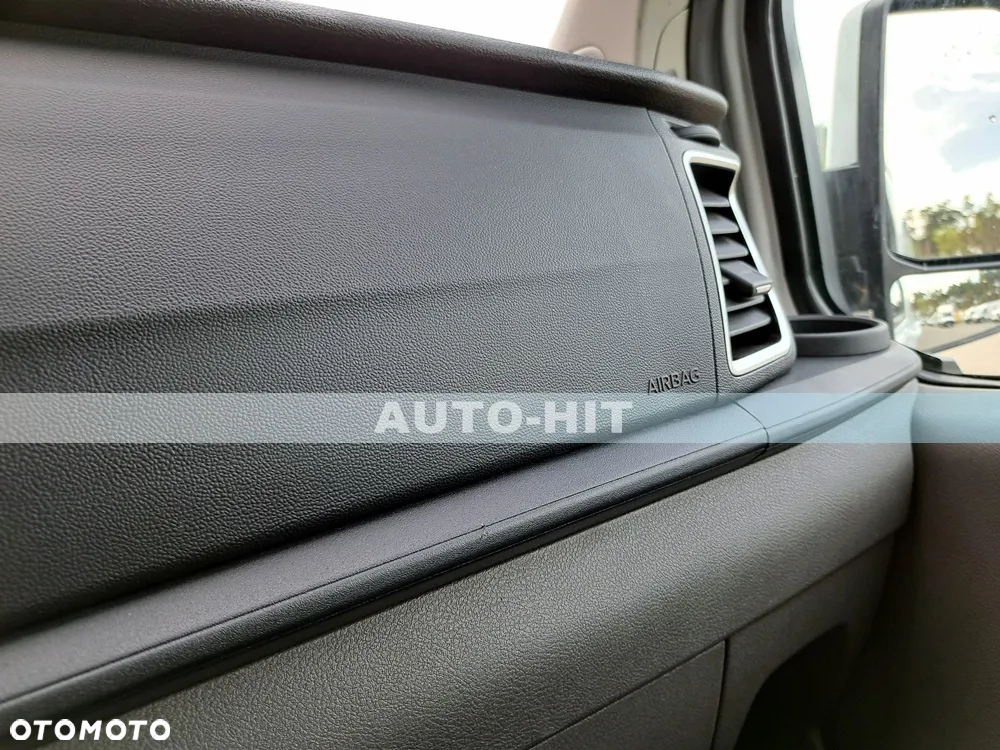 Ford Transit - 23