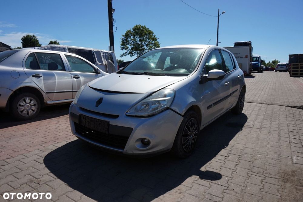 RENAULT CLIO III PH2 LIFT 5D HB 2009 TED69 1.2 16V D4F740 74KM JH3176 SREBRNY na części - 1