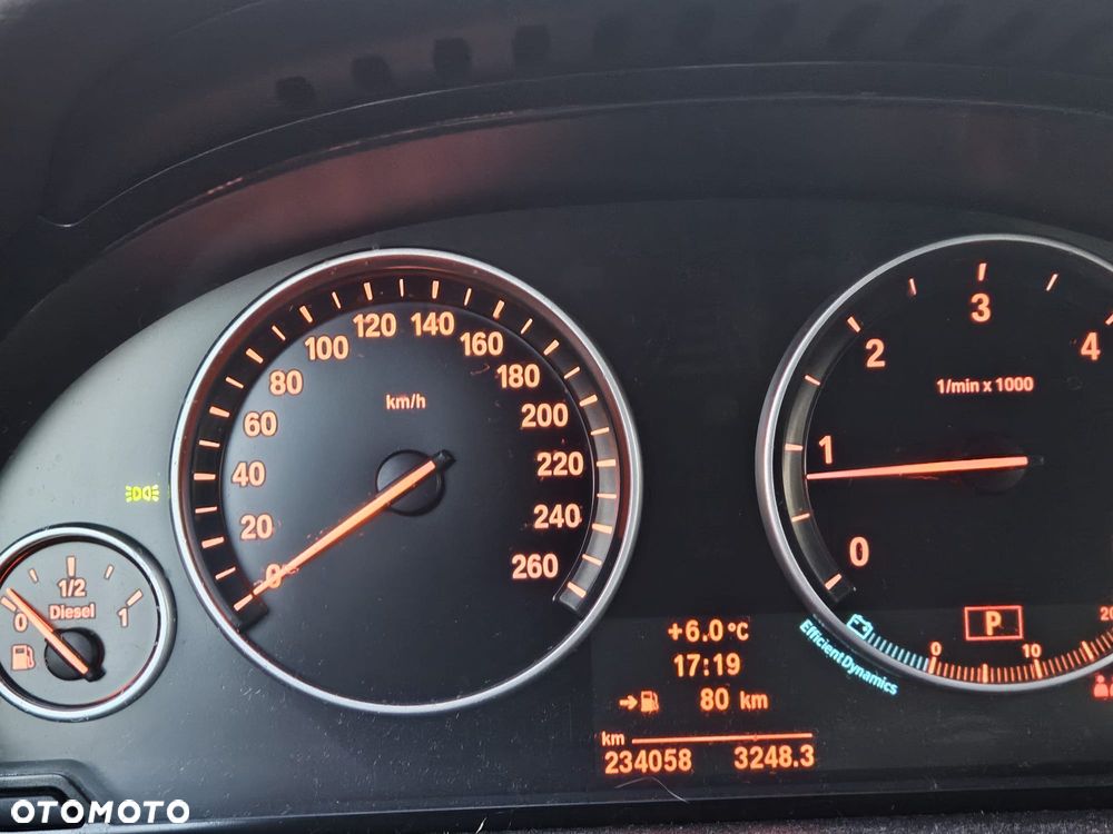 BMW Seria 5 - 13