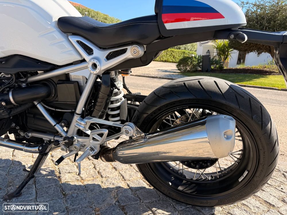 BMW R nineT Racer - 24