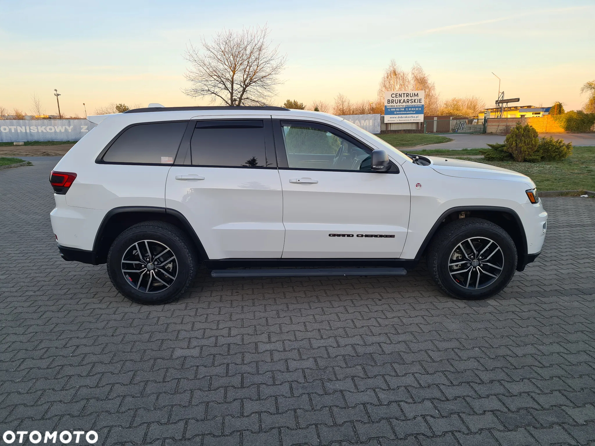 Jeep Grand Cherokee - 4