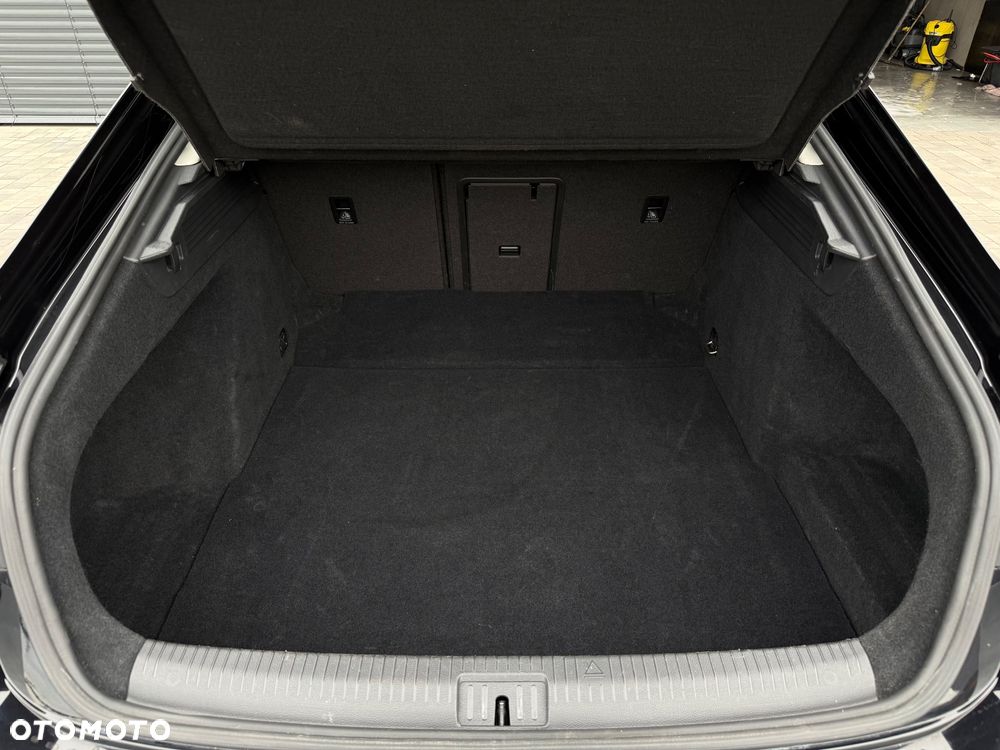 Volkswagen Arteon 2.0 TDI SCR Elegance - 34