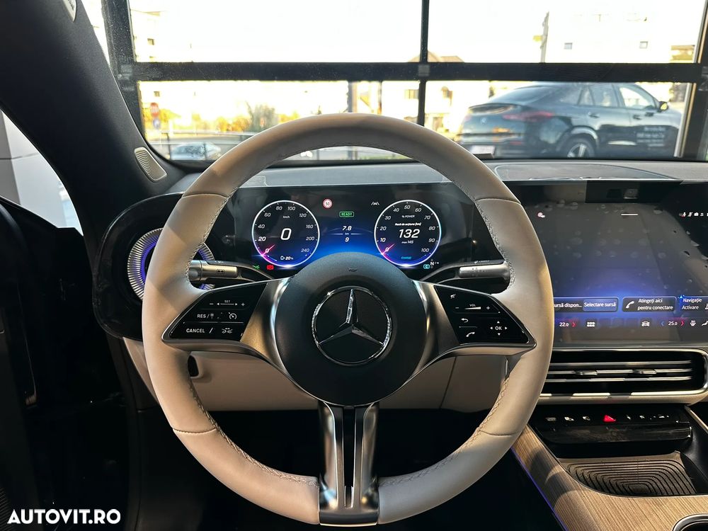 Mercedes-Benz CLA 250+ Coupe - 12