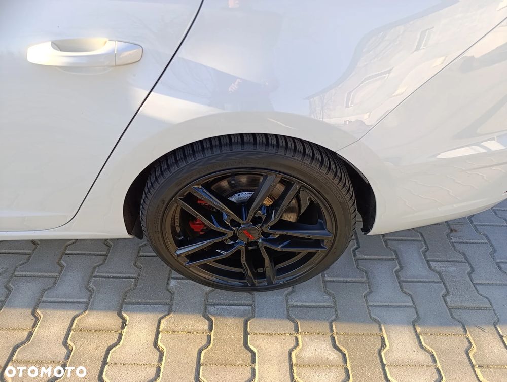 Seat Leon 2.0 TSI Cupra R DSG - 4