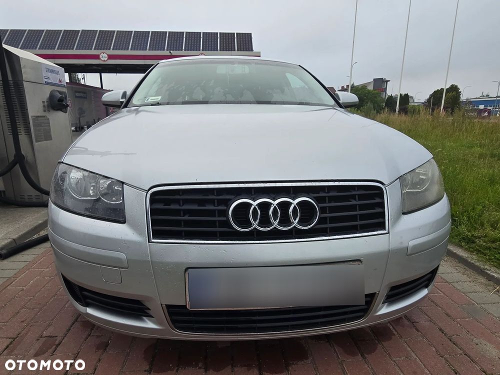 Audi A3 3-drzwiowe 1.6 Ambition - 2