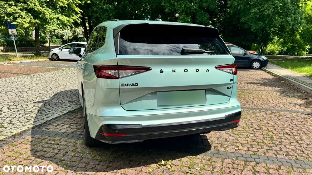 Skoda Enyaq 85x 82kWh Sportline - 10