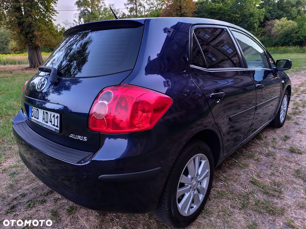 Toyota Auris 1.6 VVT-i Prestige MM - 5