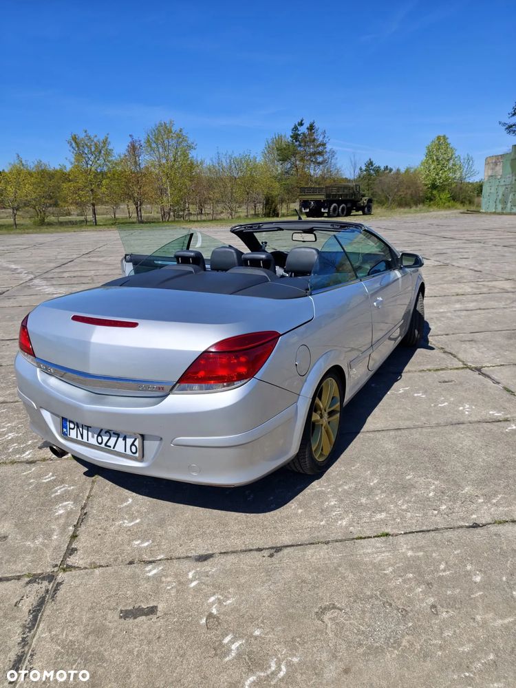 Opel Astra - 4