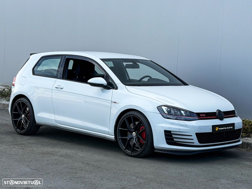 VW Golf GTI Performance BlueMotion DSG - 1