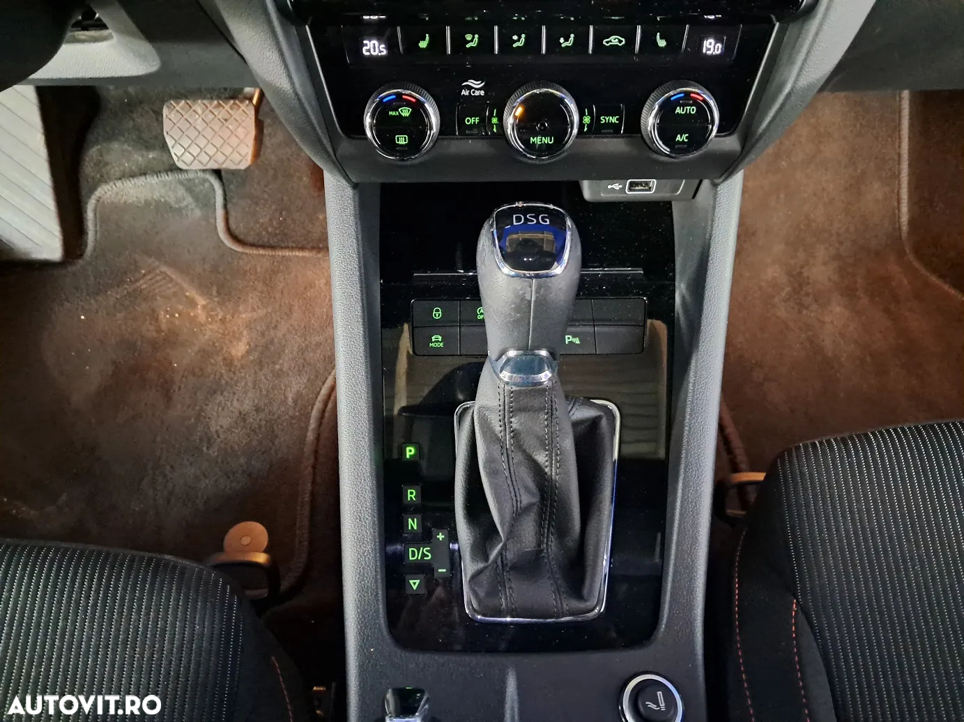 Skoda Octavia - 16