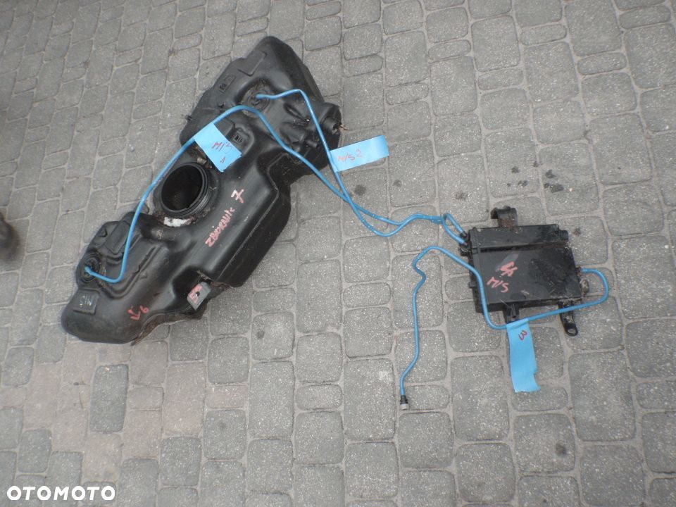 zbiornik bak paliwa przewody filtr oparów osłona obejma mocowanie fiat panda  dużo części do - 1