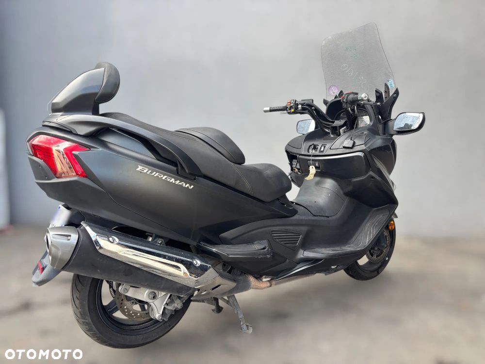 Suzuki Burgman - 3