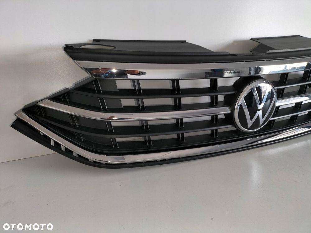 atrapa kratka grill vw polo vi lift 20- sedan - 2