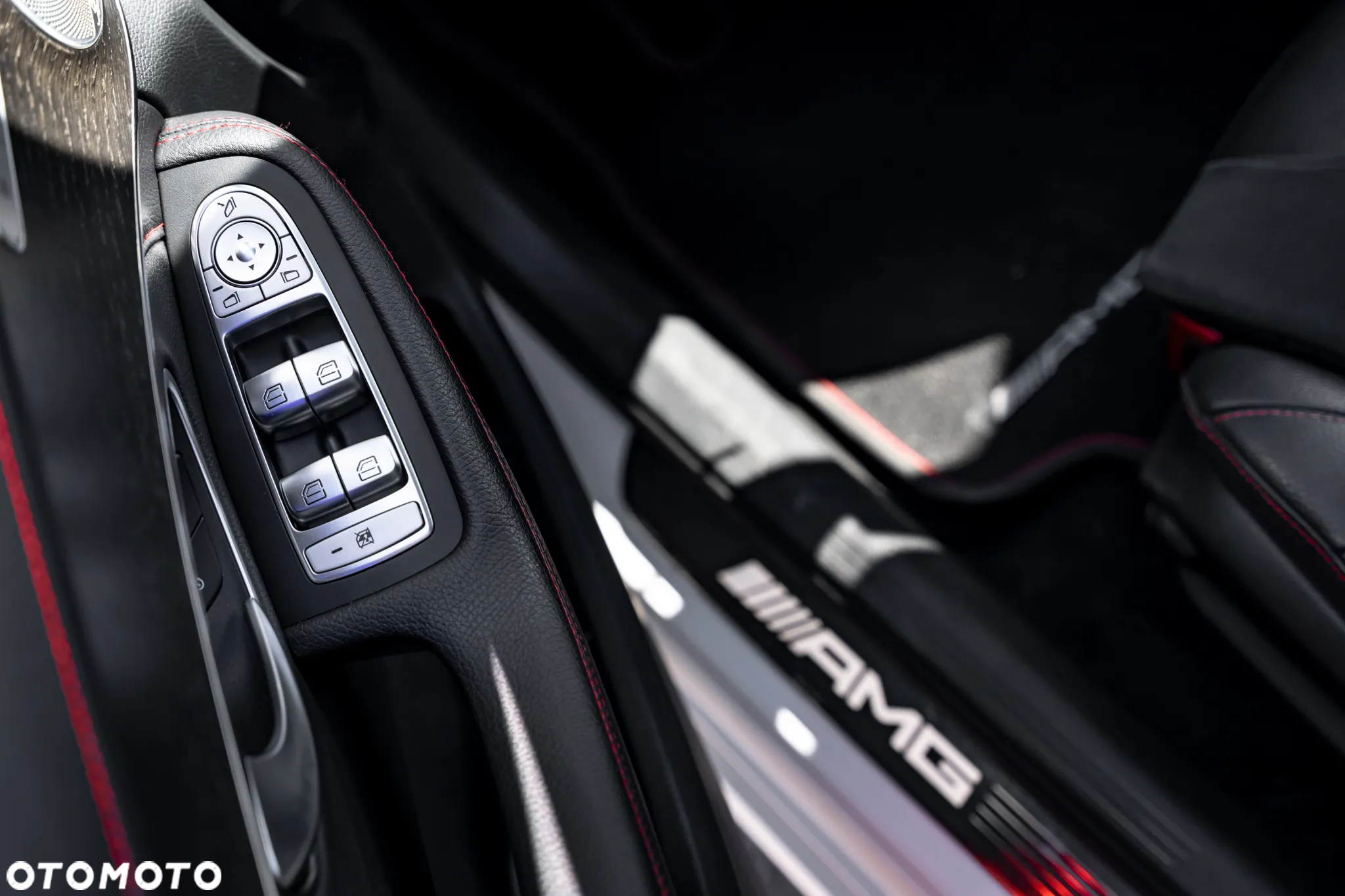 Mercedes-Benz Klasa C AMG 43 4Matic AMG TCT 9G - 24
