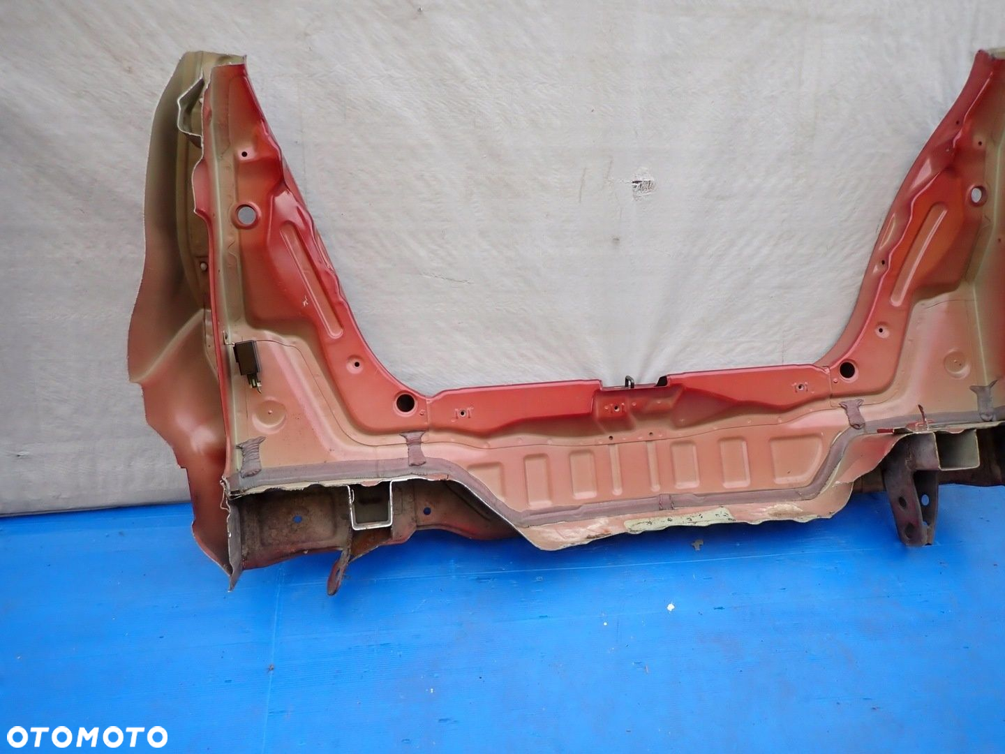SUZUKI LIANA 01-07 PAS TYLNY - 7