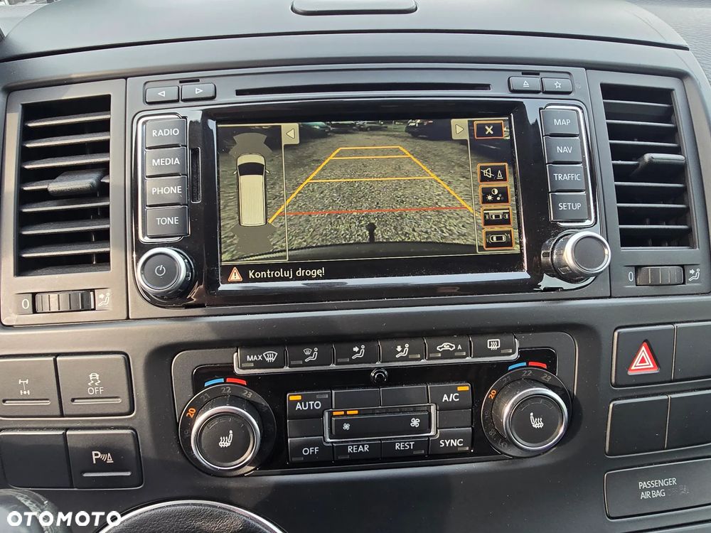 Volkswagen Multivan BiTDI L2 Comfortline 4Motion - 24