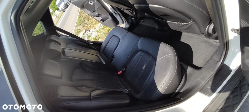 Hyundai ix35 blue 1.6 2WD Finale Gold - 24
