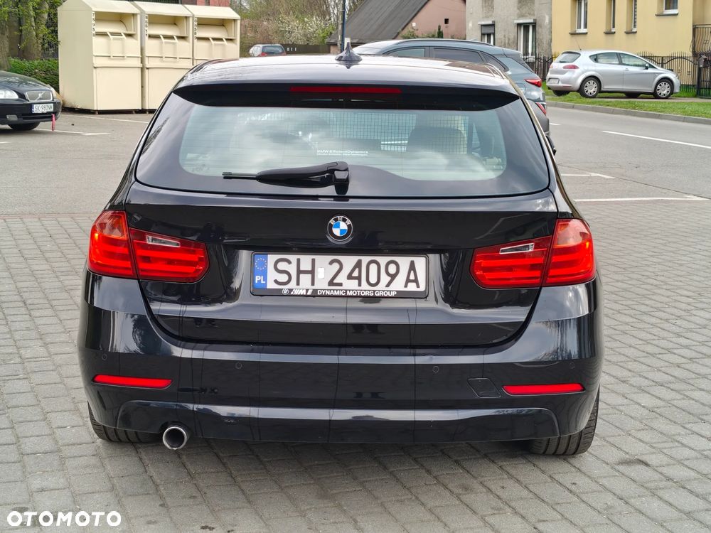 BMW Seria 3 320d - 16
