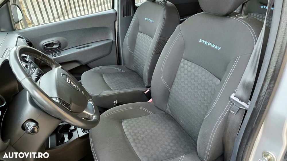 Dacia Lodgy 1.5 dCi Stepway - 15