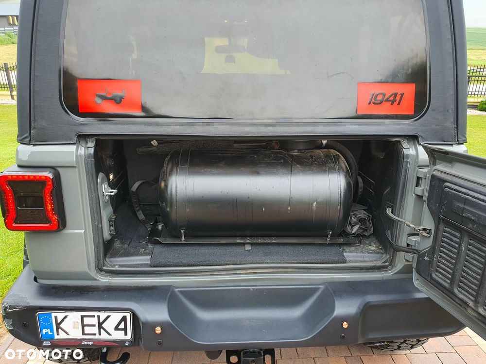 Jeep Wrangler - 28