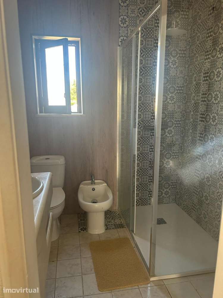 Quarto - localizado em Parede Lisbon - Grande imagem: 3/30