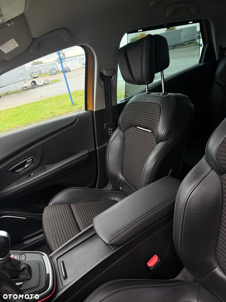 Renault Scenic ENERGY dCi 110 EDC BOSE EDITION - 38