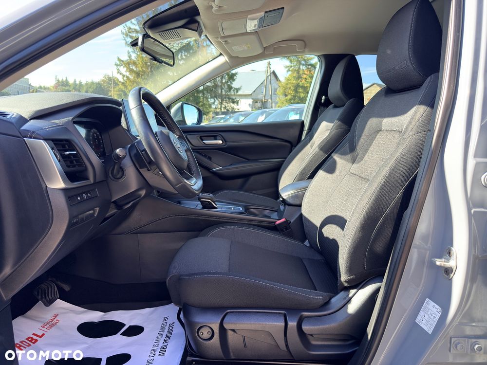 Nissan Qashqai 1.3 DIG-T MHEV Xtronic N-Connecta - 17