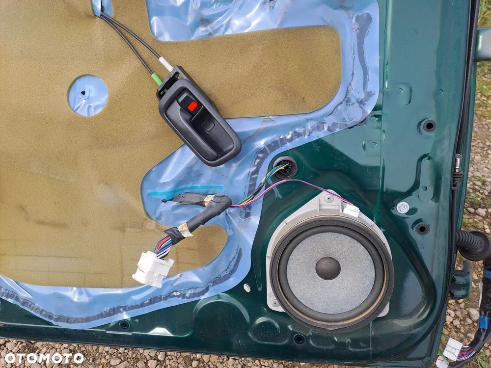 Toyota Rav 4 II 5D drzwi błotniki klapa kod lakieru 6R4 bez korozji - 12